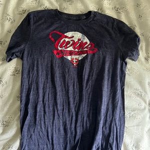 Women’s Small Navy Twins T shirt